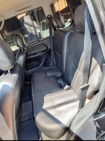 MITSUBISHI PAJERO TR4 2012