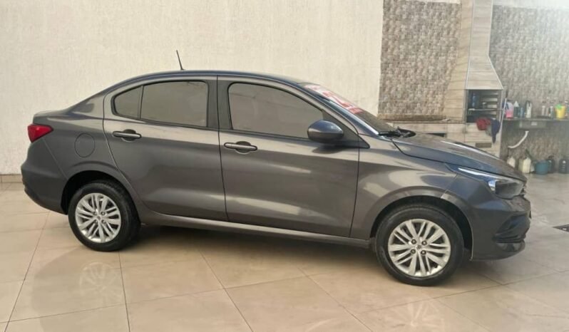 
								Usado 2023 Fiat Cronos completo									