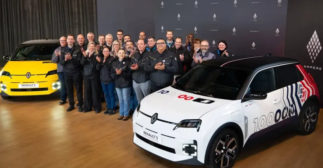 100.000 automóveis elétricos Renault 5 E-Tech fabricados em Douai destaque do 'Made in France'.webp