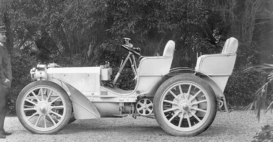 Mercedes-Benz celebra 125 anos do primeiro automóvel moderno legado de inovação que define o futuro