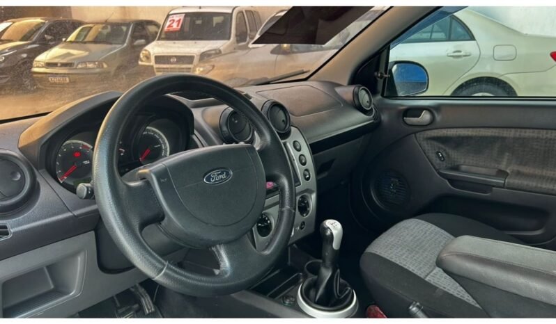 
								Usado 2011 Ford Fiesta completo									