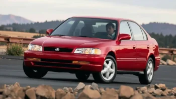 Como o Honda Civic de sexta geração virou um dos carros mais replicados da história