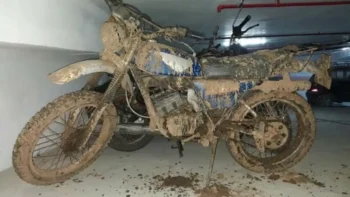 deixar moto parada causa 8 problemas sérios saiba quais são e como evitar