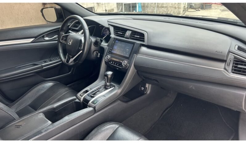 
								Usado 2018 Honda Civic completo									