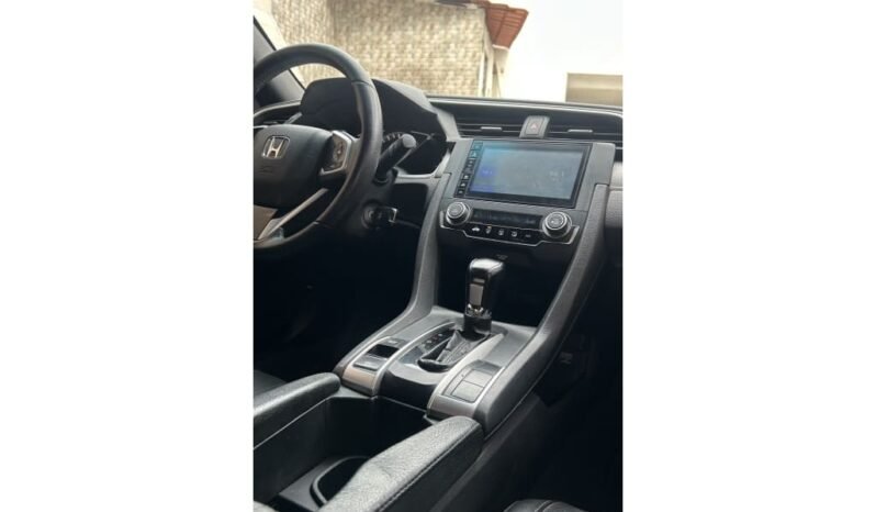 
								Usado 2018 Honda Civic completo									