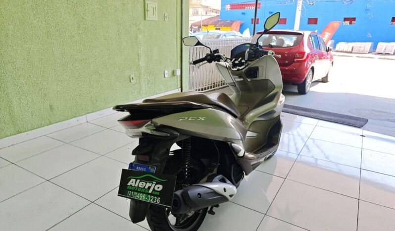 
								Usado 2022 Honda PCX completo									