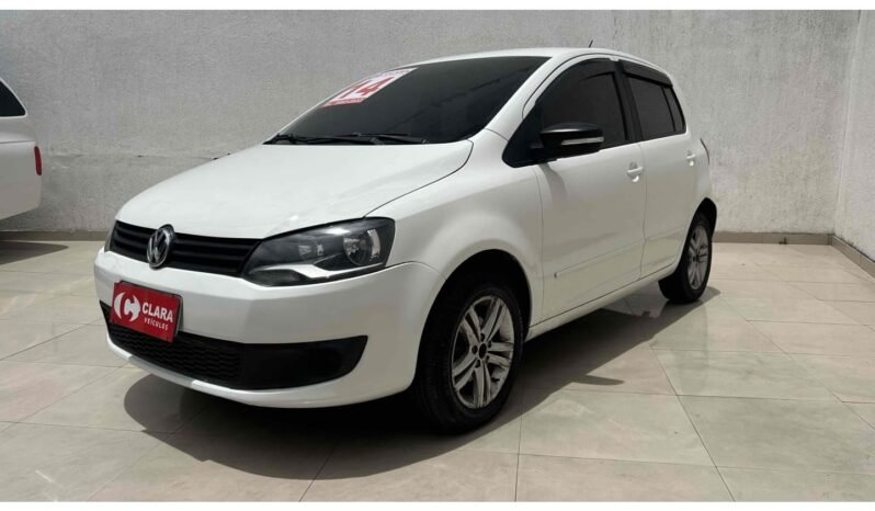 
								Usado 2014 Volkswagen Fox completo									