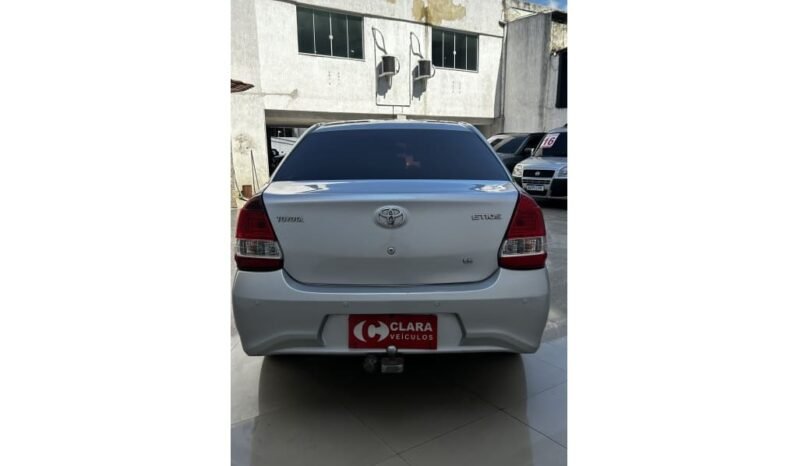 
								Usado 2020 Toyota Etios completo									