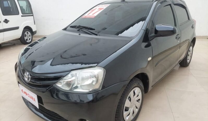 
								Usado 2017 Toyota Etios completo									